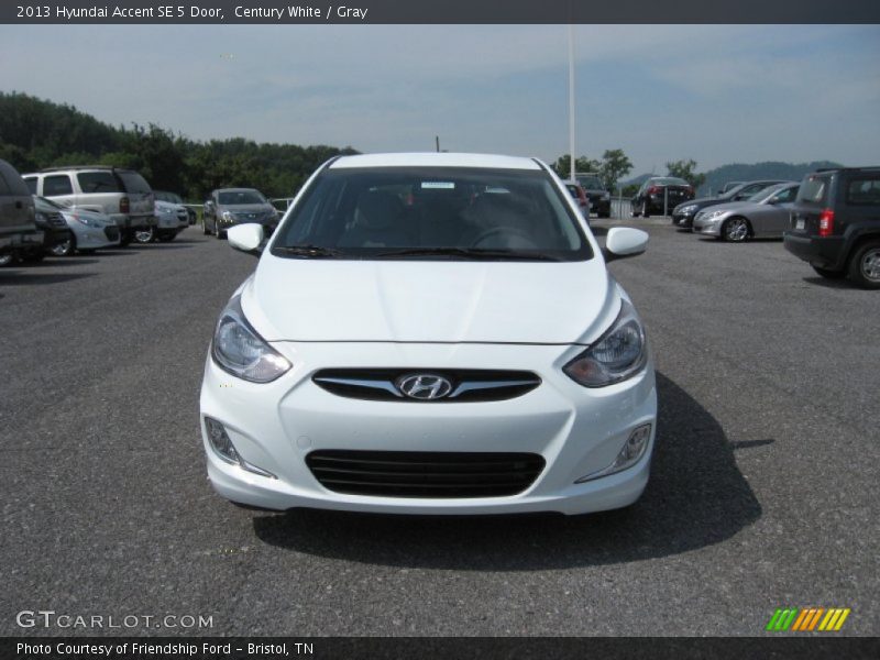 Century White / Gray 2013 Hyundai Accent SE 5 Door