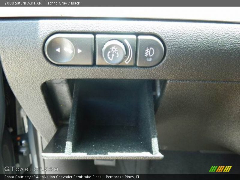 Techno Gray / Black 2008 Saturn Aura XR