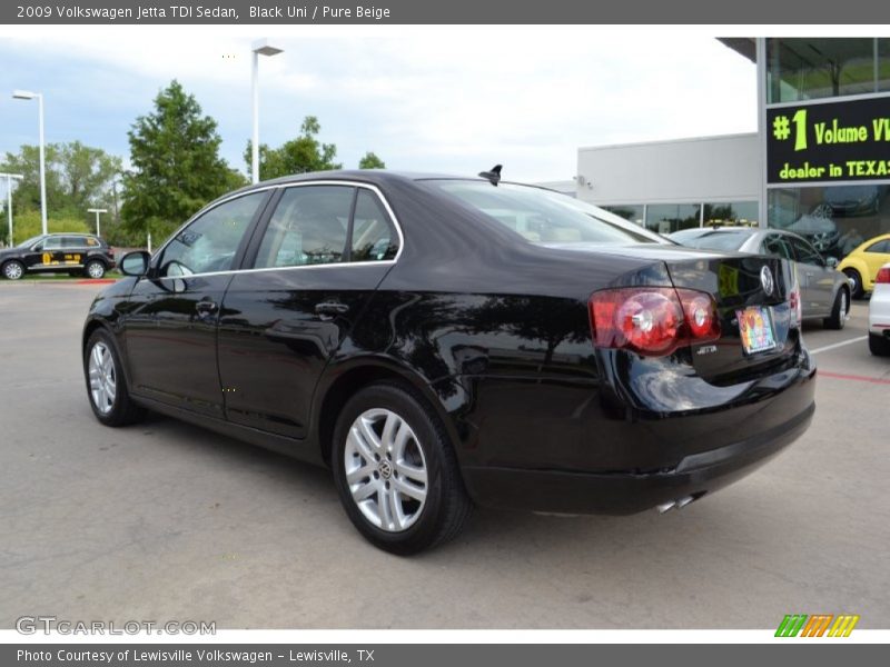 Black Uni / Pure Beige 2009 Volkswagen Jetta TDI Sedan