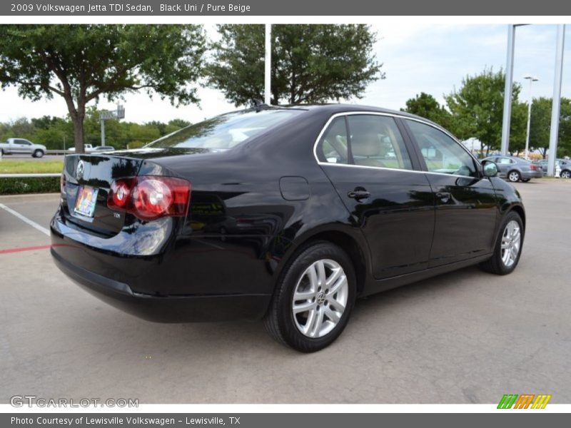 Black Uni / Pure Beige 2009 Volkswagen Jetta TDI Sedan