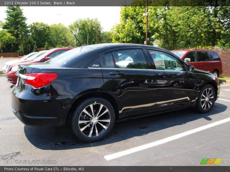 Black / Black 2012 Chrysler 200 S Sedan