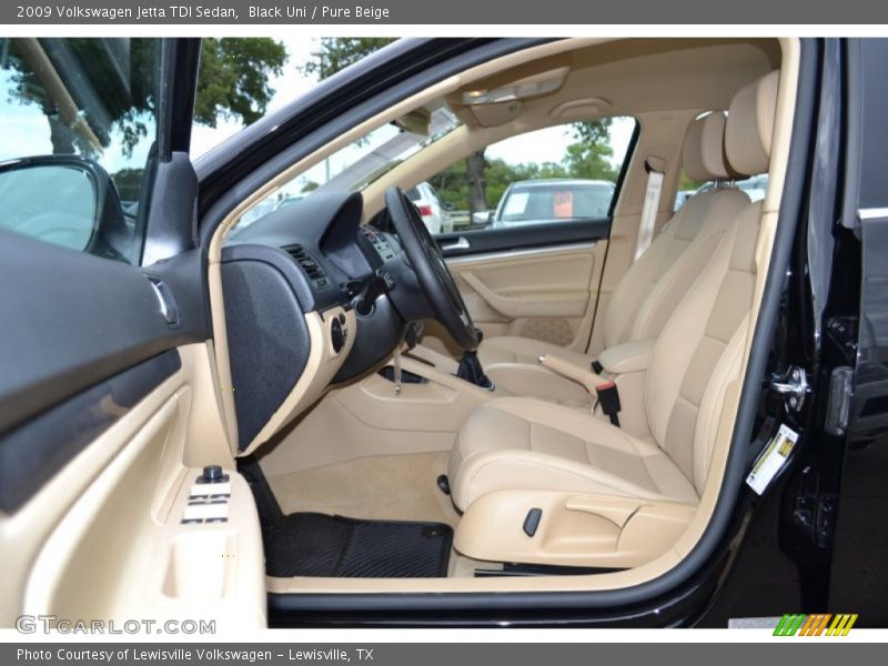 Black Uni / Pure Beige 2009 Volkswagen Jetta TDI Sedan