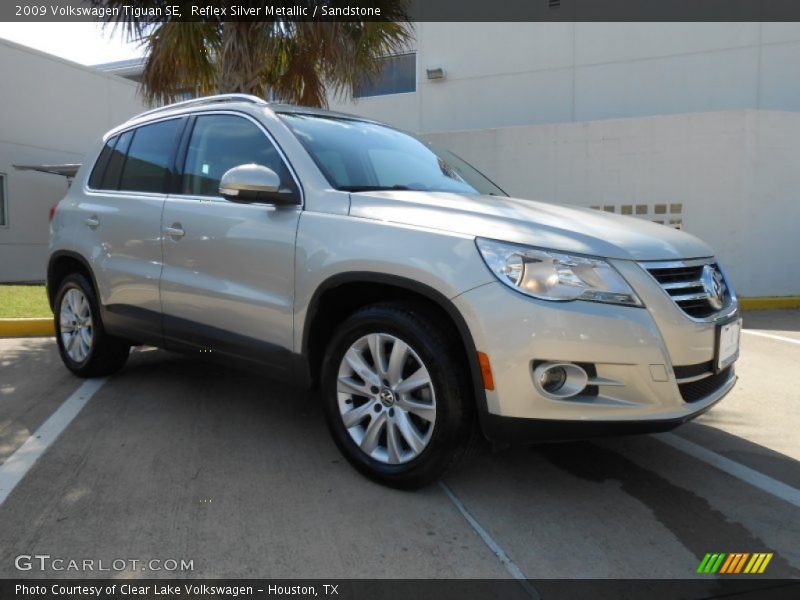 Reflex Silver Metallic / Sandstone 2009 Volkswagen Tiguan SE