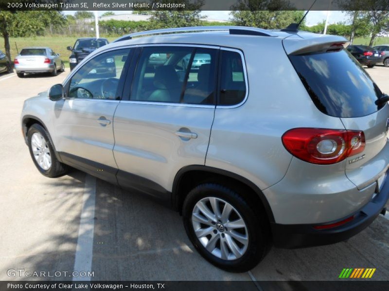 Reflex Silver Metallic / Sandstone 2009 Volkswagen Tiguan SE
