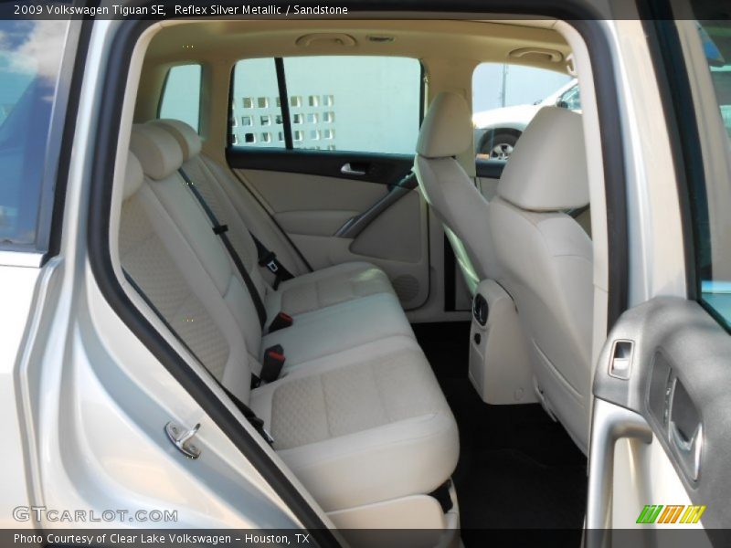 Reflex Silver Metallic / Sandstone 2009 Volkswagen Tiguan SE