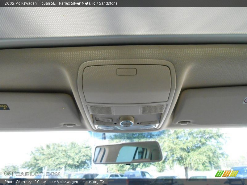 Reflex Silver Metallic / Sandstone 2009 Volkswagen Tiguan SE