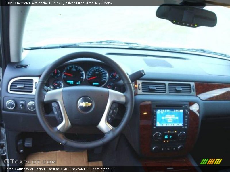 Silver Birch Metallic / Ebony 2009 Chevrolet Avalanche LTZ 4x4