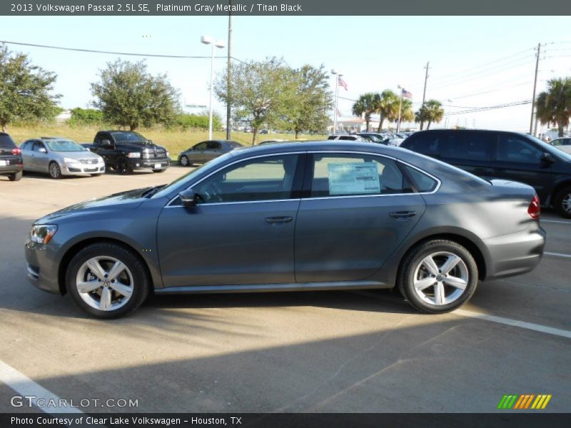 Platinum Gray Metallic / Titan Black 2013 Volkswagen Passat 2.5L SE