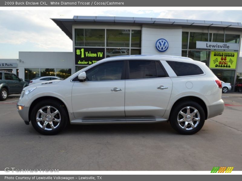 White Diamond Tricoat / Cocoa/Cashmere 2009 Buick Enclave CXL