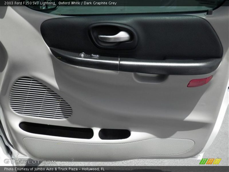 Door Panel of 2003 F150 SVT Lightning