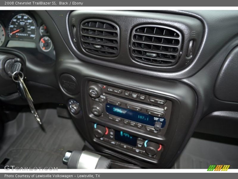 Controls of 2008 TrailBlazer SS