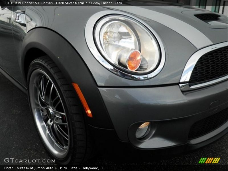 Dark Silver Metallic / Grey/Carbon Black 2010 Mini Cooper S Clubman
