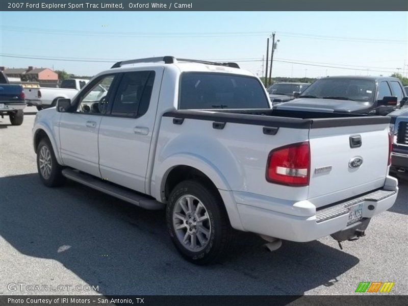Oxford White / Camel 2007 Ford Explorer Sport Trac Limited