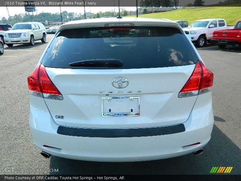 Blizzard White Pearl / Ivory 2010 Toyota Venza V6