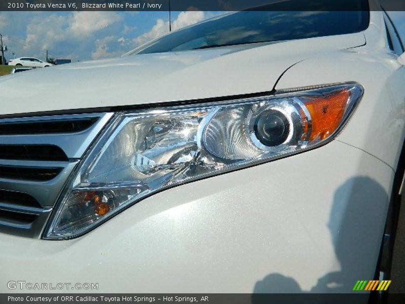 Blizzard White Pearl / Ivory 2010 Toyota Venza V6