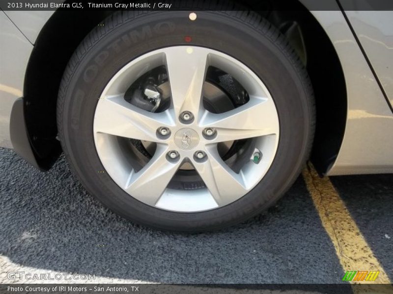 Titanium Gray Metallic / Gray 2013 Hyundai Elantra GLS