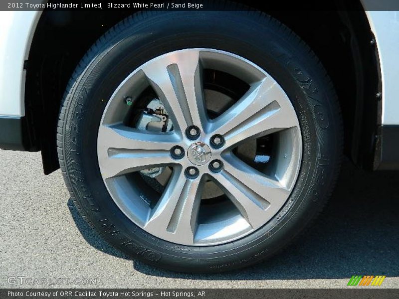 Blizzard White Pearl / Sand Beige 2012 Toyota Highlander Limited