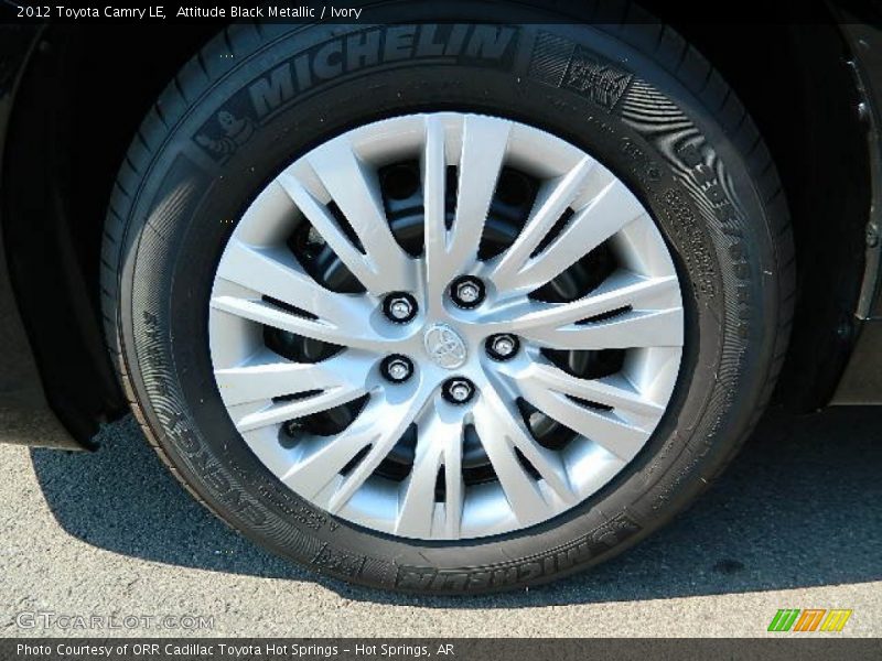 Attitude Black Metallic / Ivory 2012 Toyota Camry LE