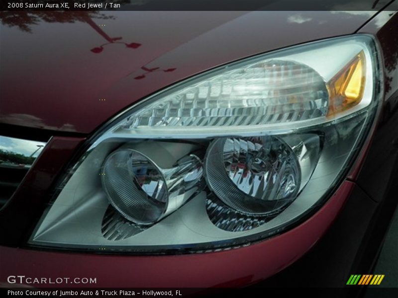 Red Jewel / Tan 2008 Saturn Aura XE