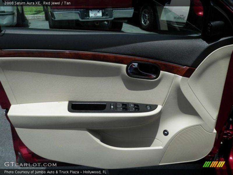Red Jewel / Tan 2008 Saturn Aura XE