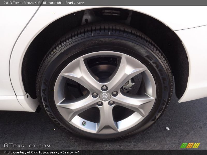 Blizzard White Pearl / Ivory 2013 Toyota Venza XLE