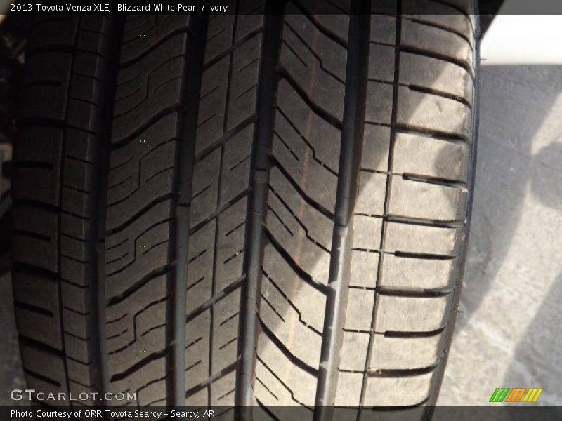 Blizzard White Pearl / Ivory 2013 Toyota Venza XLE