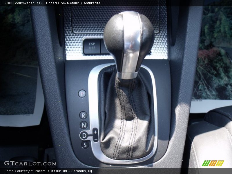 United Grey Metallic / Anthracite 2008 Volkswagen R32