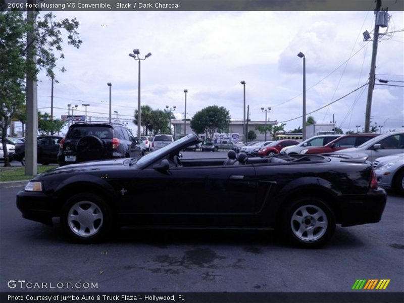 Black / Dark Charcoal 2000 Ford Mustang V6 Convertible