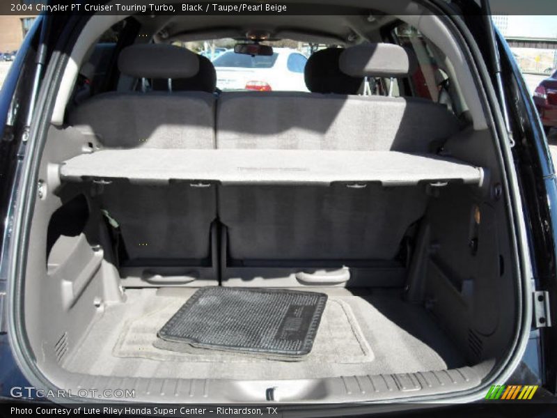 Black / Taupe/Pearl Beige 2004 Chrysler PT Cruiser Touring Turbo