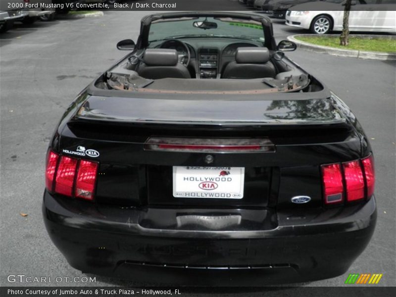 Black / Dark Charcoal 2000 Ford Mustang V6 Convertible