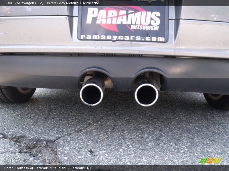 United Grey Metallic / Anthracite 2008 Volkswagen R32