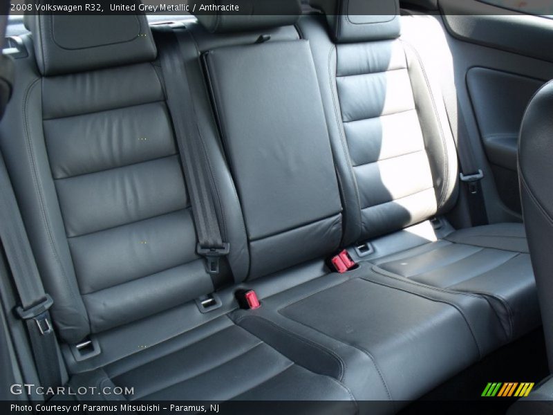 United Grey Metallic / Anthracite 2008 Volkswagen R32