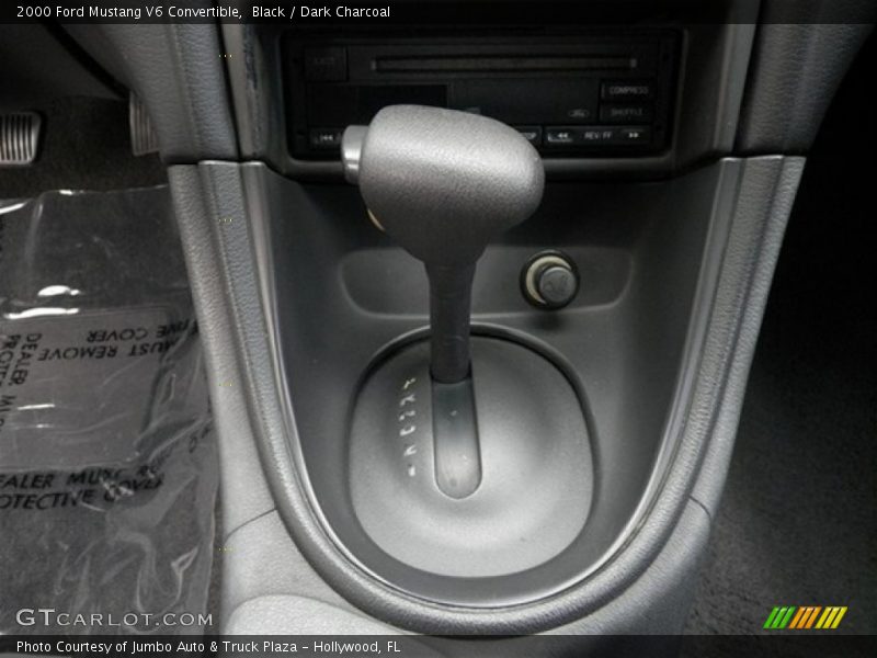 Black / Dark Charcoal 2000 Ford Mustang V6 Convertible