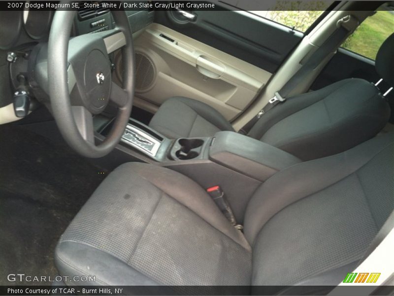 Stone White / Dark Slate Gray/Light Graystone 2007 Dodge Magnum SE