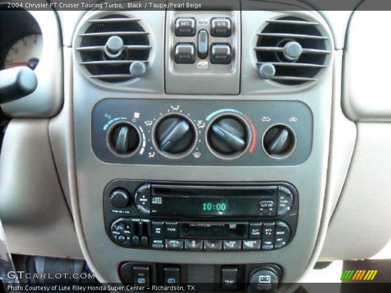 Black / Taupe/Pearl Beige 2004 Chrysler PT Cruiser Touring Turbo