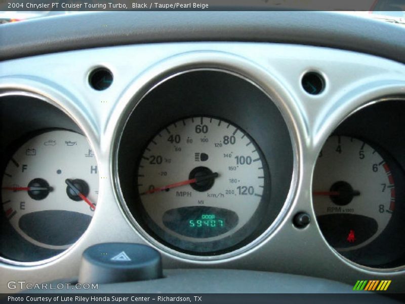 Black / Taupe/Pearl Beige 2004 Chrysler PT Cruiser Touring Turbo