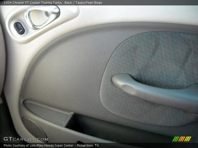 Black / Taupe/Pearl Beige 2004 Chrysler PT Cruiser Touring Turbo