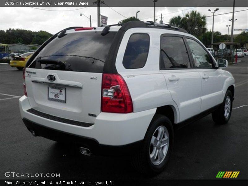 Clear White / Beige 2009 Kia Sportage EX V6