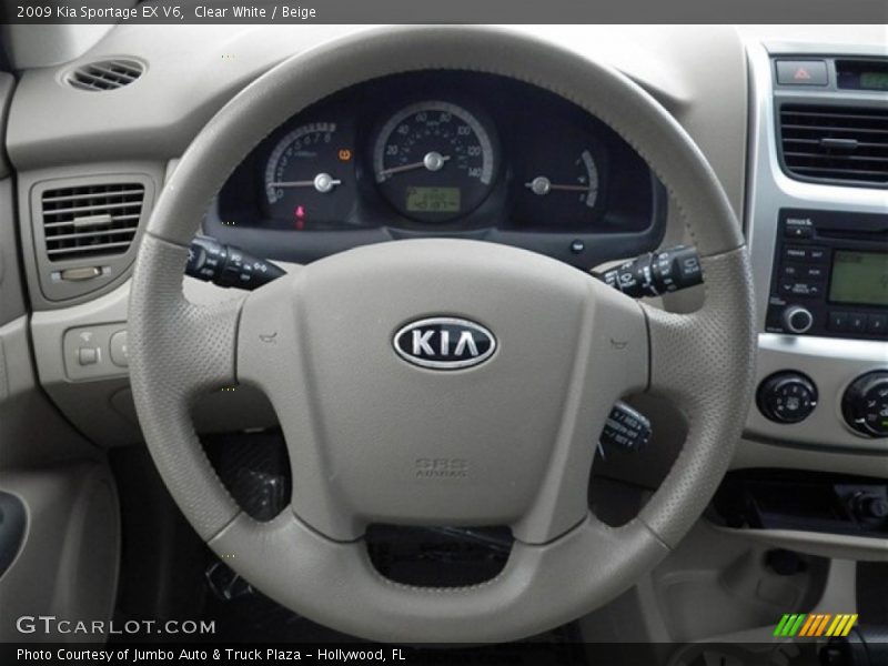 Clear White / Beige 2009 Kia Sportage EX V6