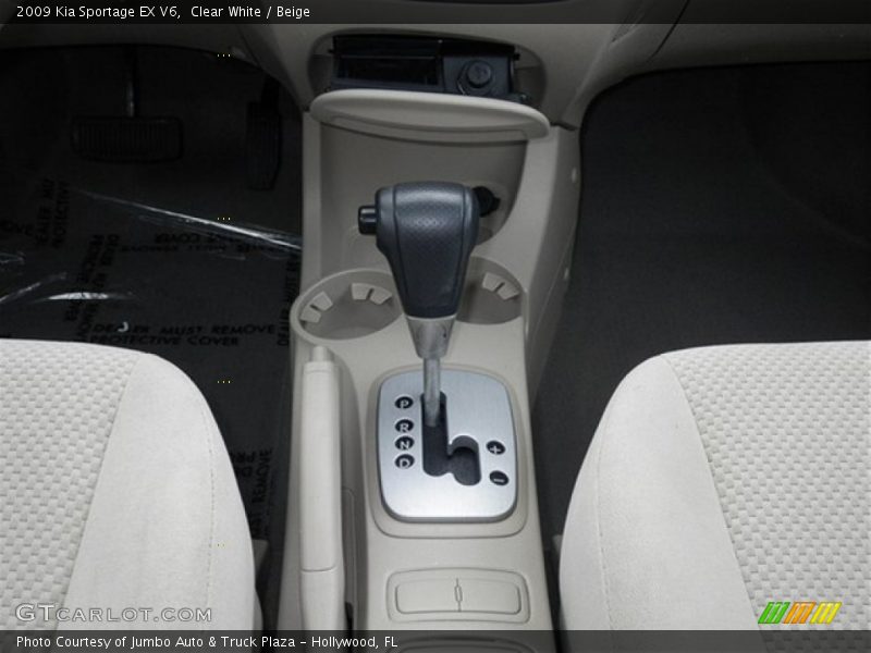 Clear White / Beige 2009 Kia Sportage EX V6