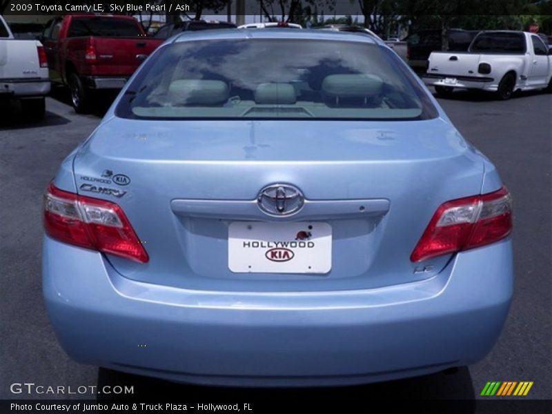 Sky Blue Pearl / Ash 2009 Toyota Camry LE