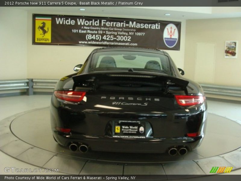 Basalt Black Metallic / Platinum Grey 2012 Porsche New 911 Carrera S Coupe