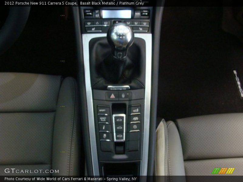 Basalt Black Metallic / Platinum Grey 2012 Porsche New 911 Carrera S Coupe