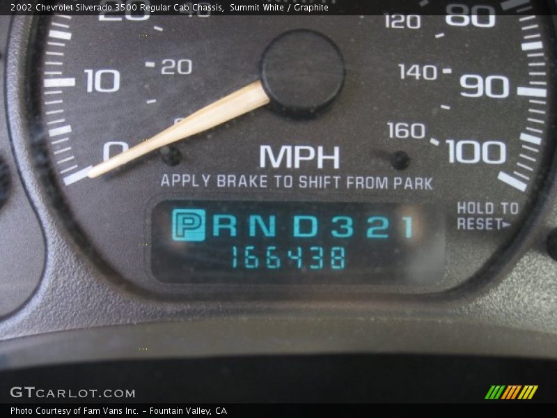 Summit White / Graphite 2002 Chevrolet Silverado 3500 Regular Cab Chassis
