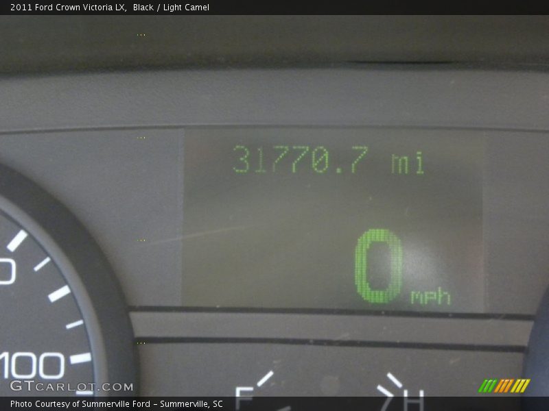 Black / Light Camel 2011 Ford Crown Victoria LX