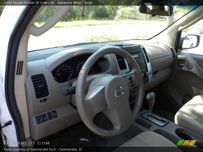 Avalanche White / Beige 2009 Nissan Frontier SE Crew Cab