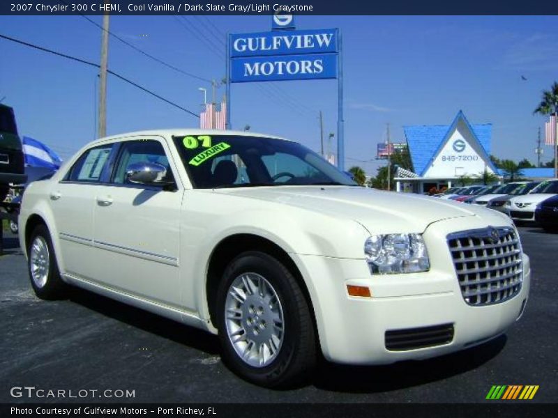 Cool Vanilla / Dark Slate Gray/Light Graystone 2007 Chrysler 300 C HEMI