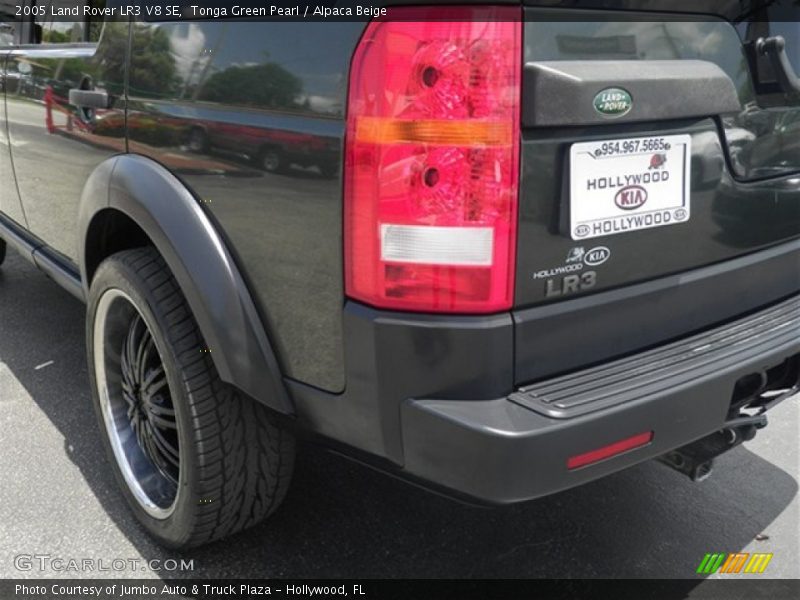 Tonga Green Pearl / Alpaca Beige 2005 Land Rover LR3 V8 SE