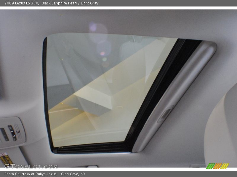 Sunroof of 2009 ES 350