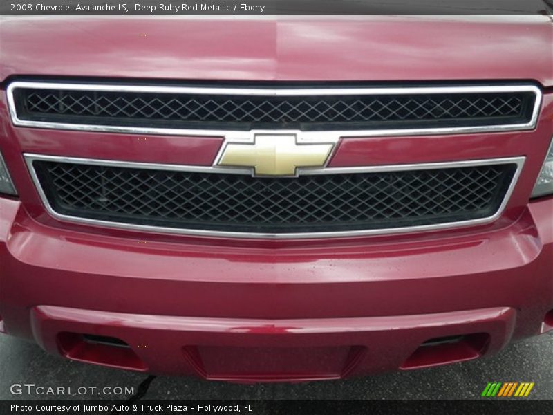 Deep Ruby Red Metallic / Ebony 2008 Chevrolet Avalanche LS